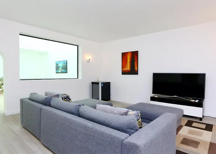 Renascer-cleverdetails, Few Minutes From The Center, Quiet Area فيلامورا